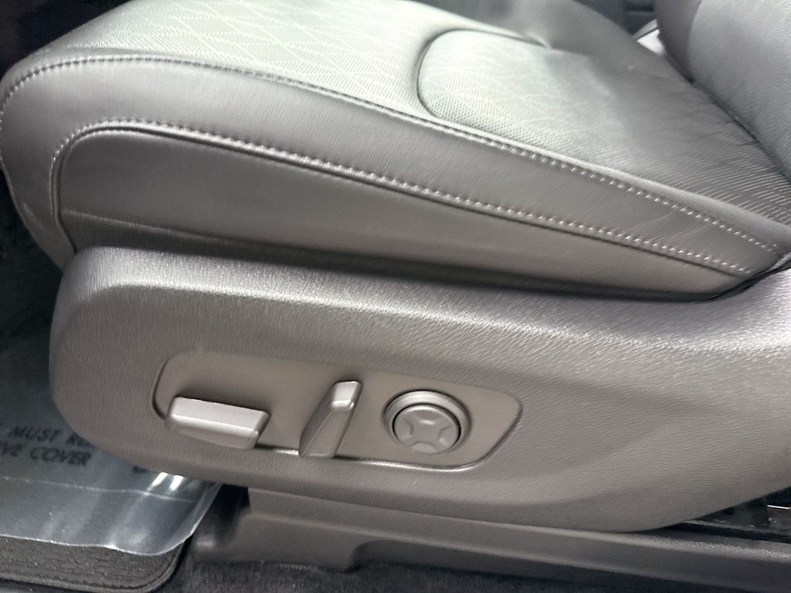 2025 Kia Carnival MPV LXS