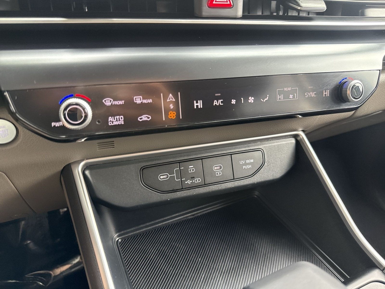 2025 Kia Carnival MPV LXS