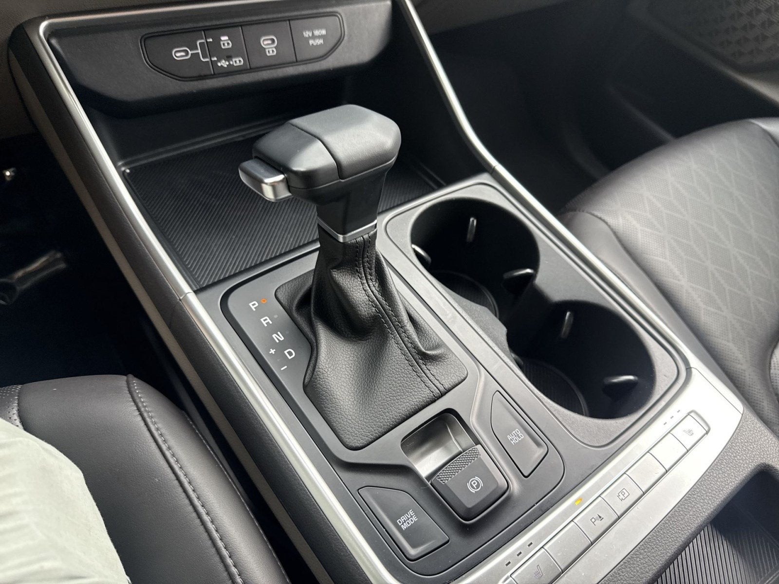 2025 Kia Carnival MPV LXS