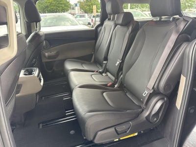 2025 Kia Carnival MPV LXS
