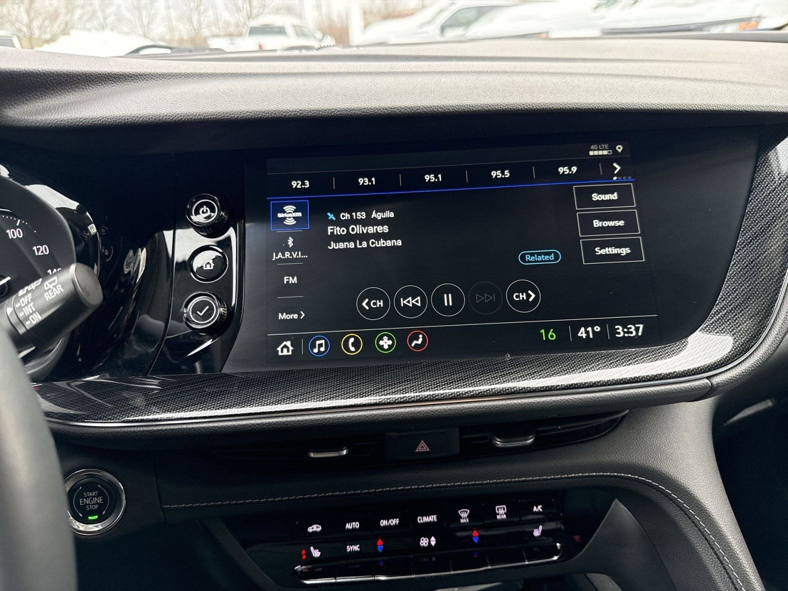 2023 Buick Envision Essence