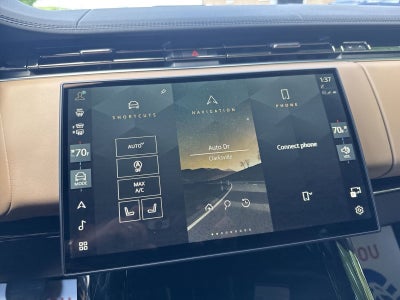 2025 Land Rover Range Rover Sport SE