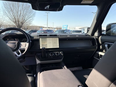 2024 Land Rover Defender X-Dynamic SE
