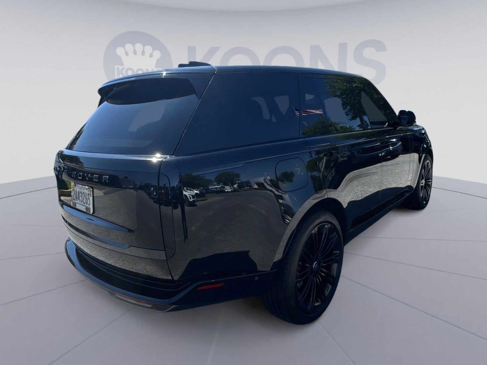2025 Land Rover Range Rover SE