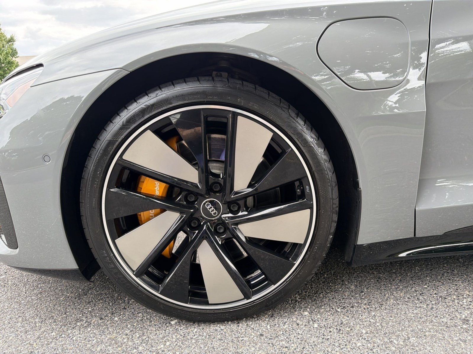 2022 Audi RS e-tron GT quattro