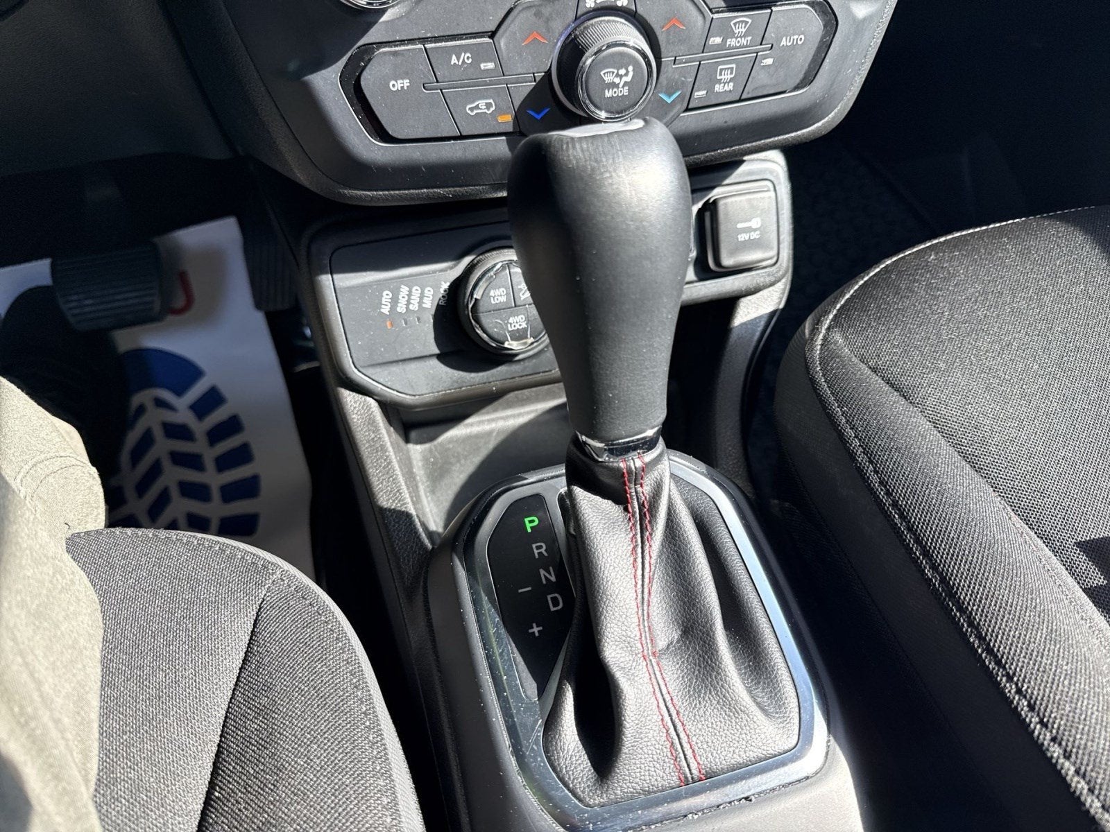 2023 Jeep Renegade Trailhawk